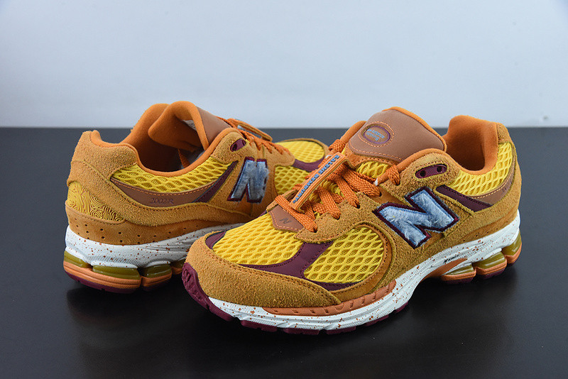 new balance sneaker