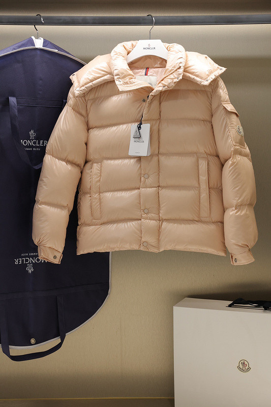 Moncler