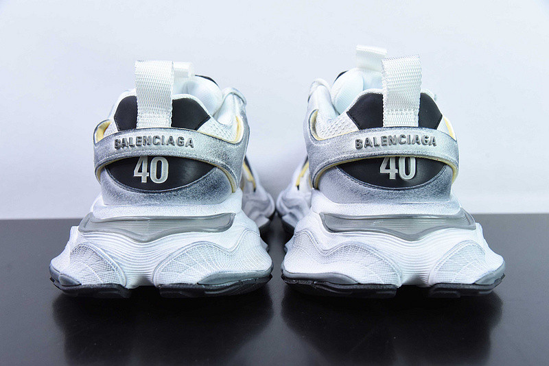 bc xl sneakers