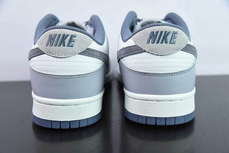 nike dunk low se "light carbon" fj4188-100