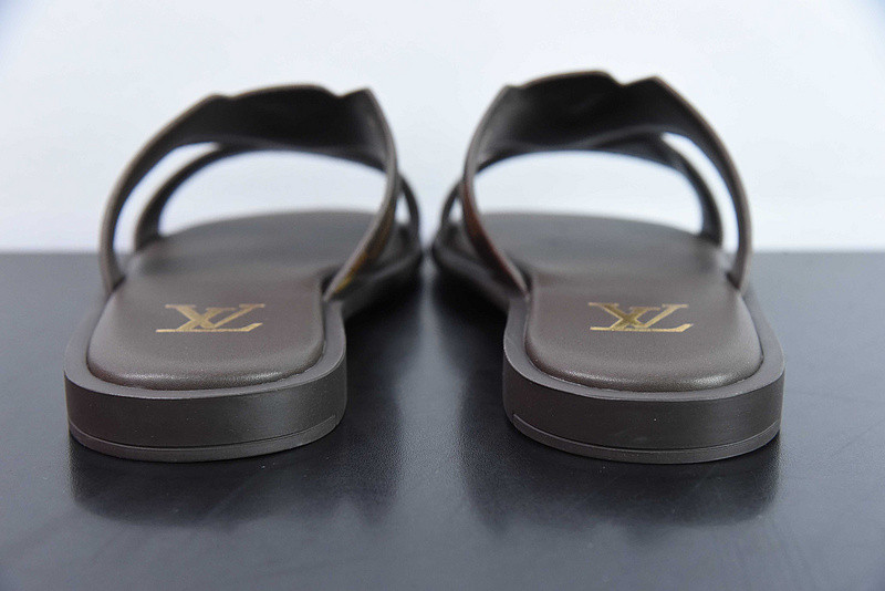 lvt sandals