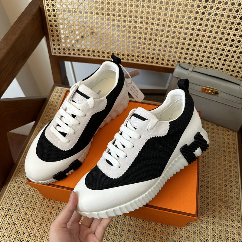 H**mes sneaker