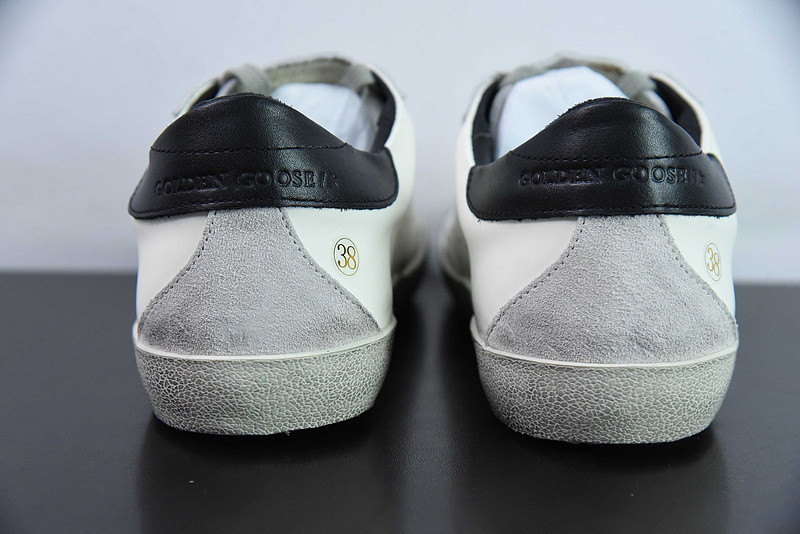 ggdb sneaker