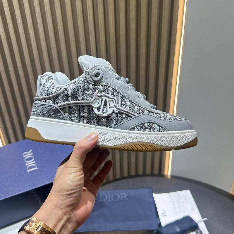 DIO* SNEAKER