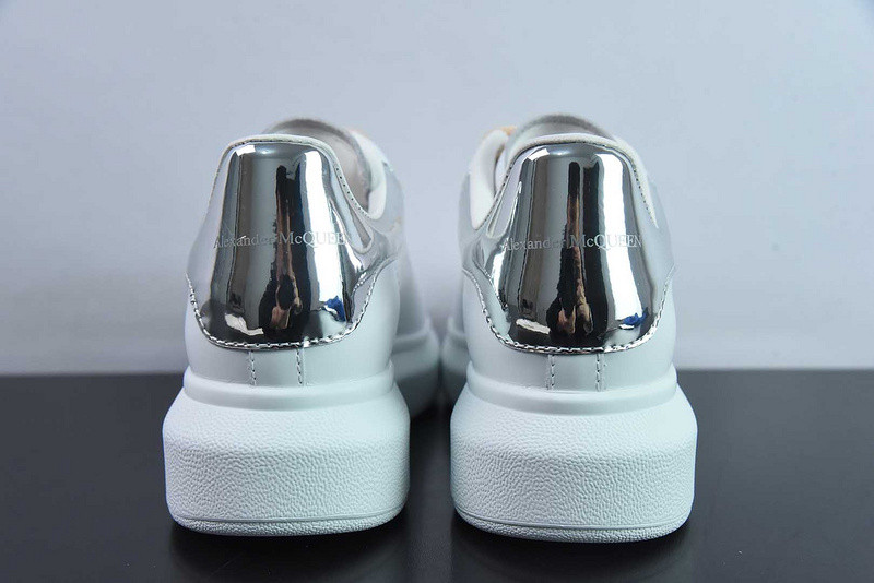 AlexER McEEN SNEAKERS