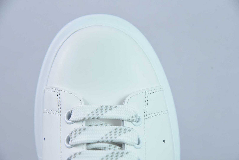 AlexER McEEN SNEAKERS