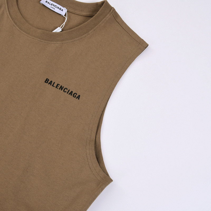 Ba*len*cia*ga clothes
