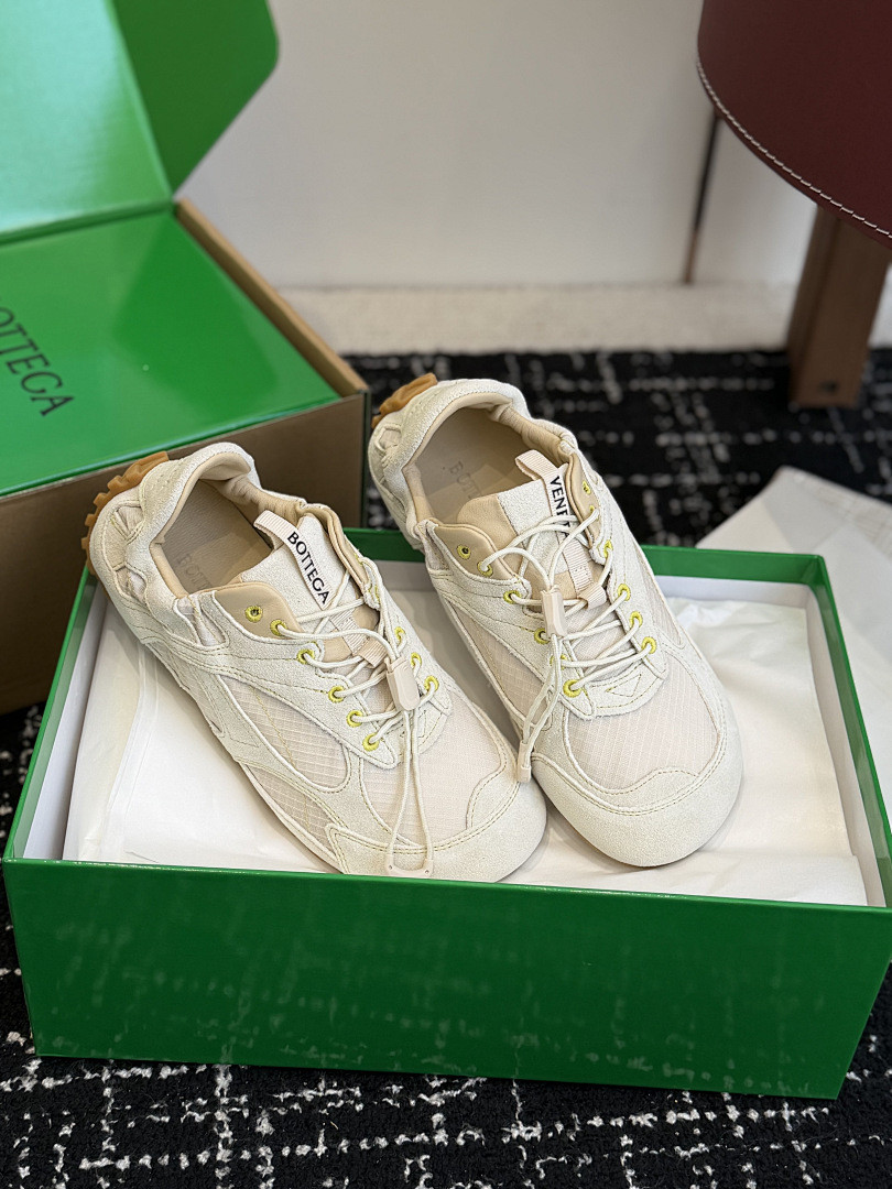 B0tt*ga Ven*ta Orbit Sneaker