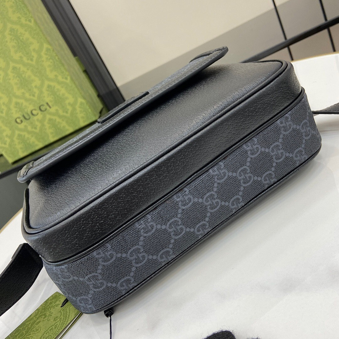 Gvc*1 BAG