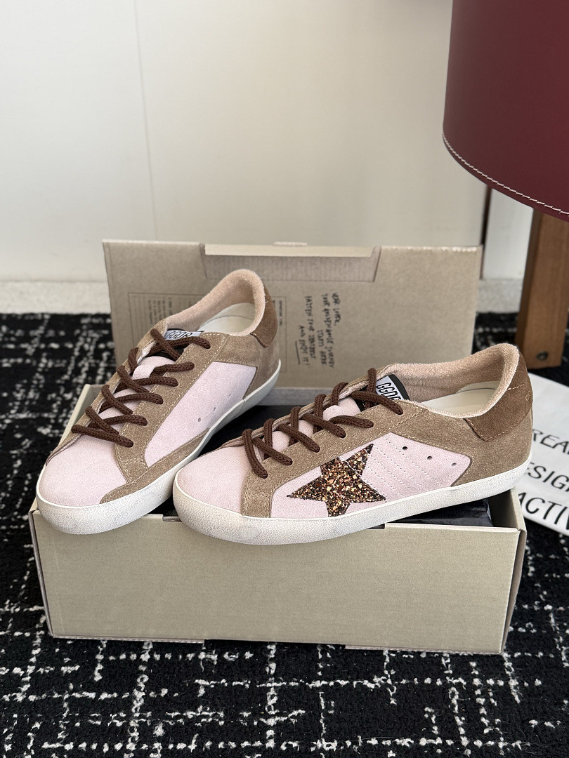 GGDB SNEAKER