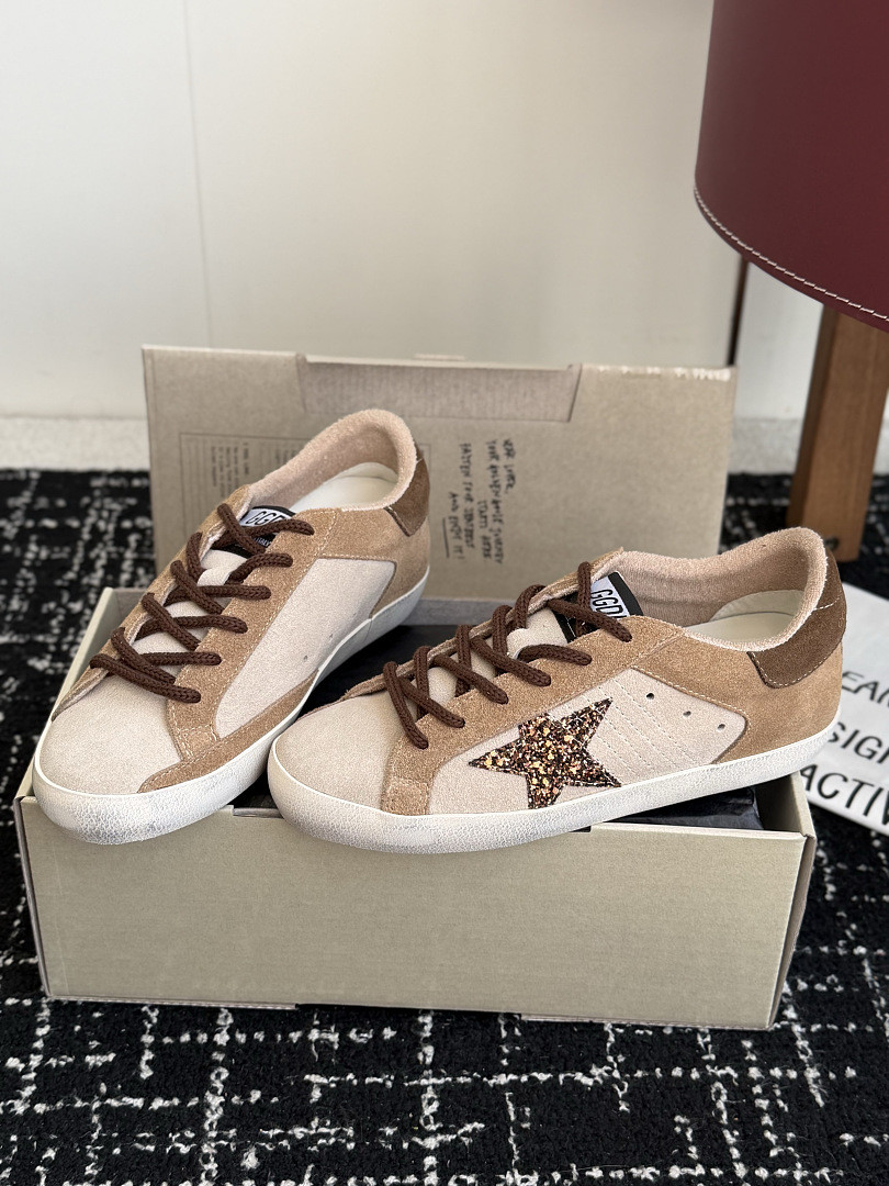 GGDB SNEAKER