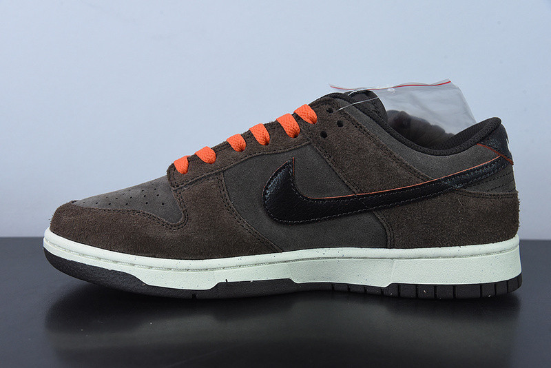 nike dunk low “baroque brown” dq8801-200