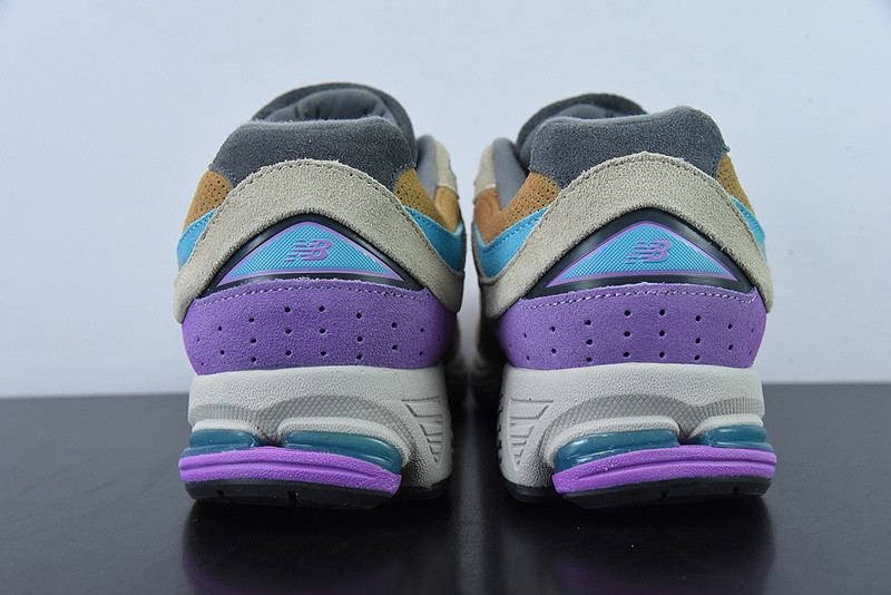 new balance sneaker