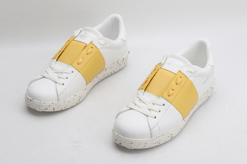 Va1e*ntin0 garavani sneaker