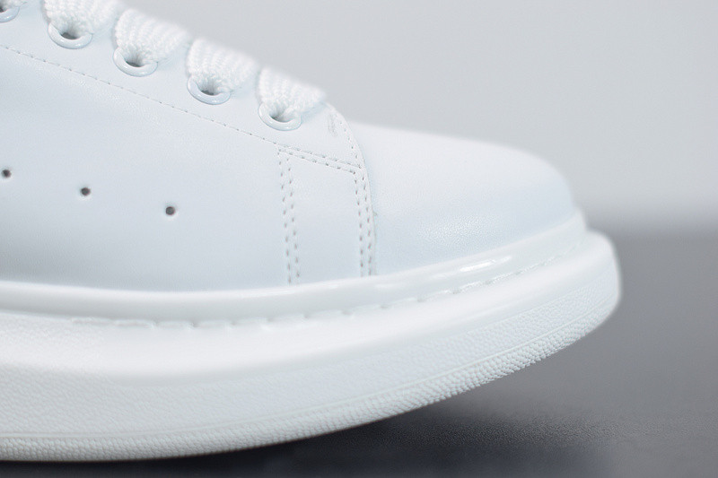 alexer mceen sneakers