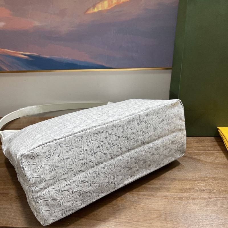 G09ard purse