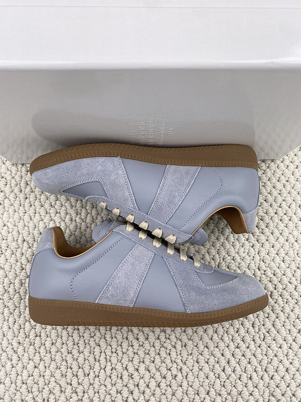 ma*s*n Ma*i*la sneaker