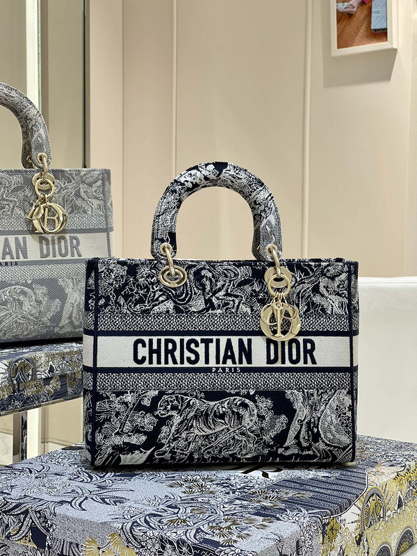 D10r bag