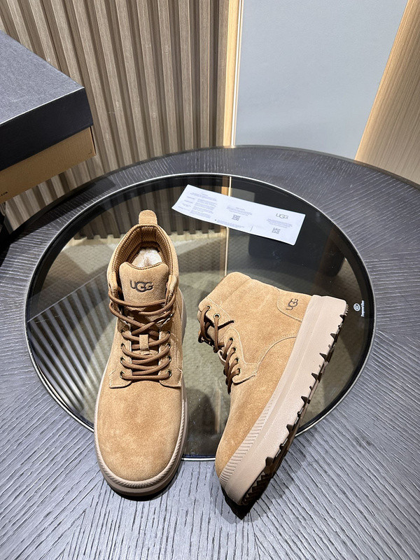 UGG
