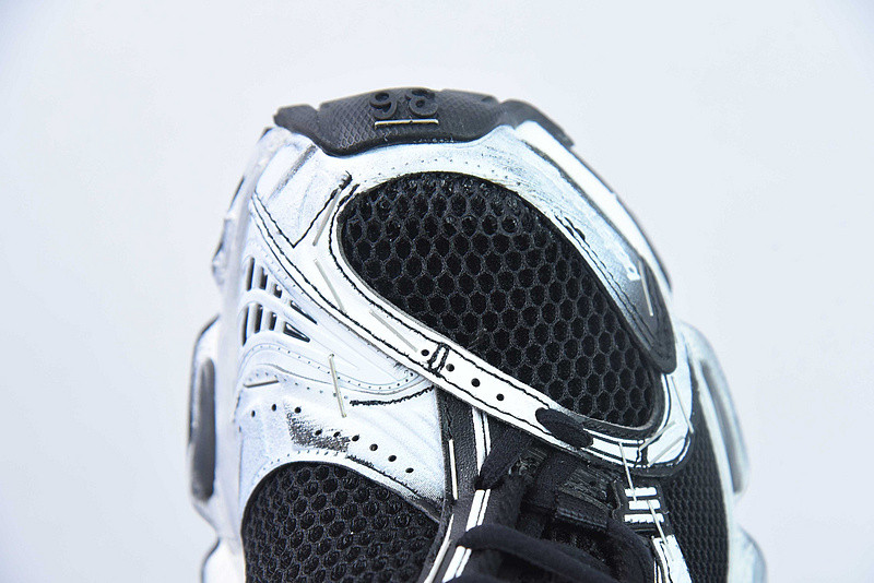 BC XL SNEAKERS