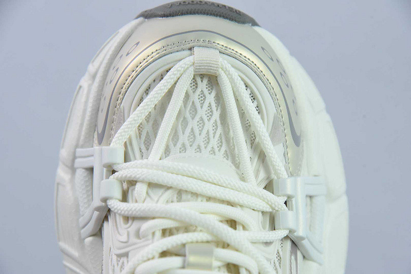 BC XL SNEAKERS