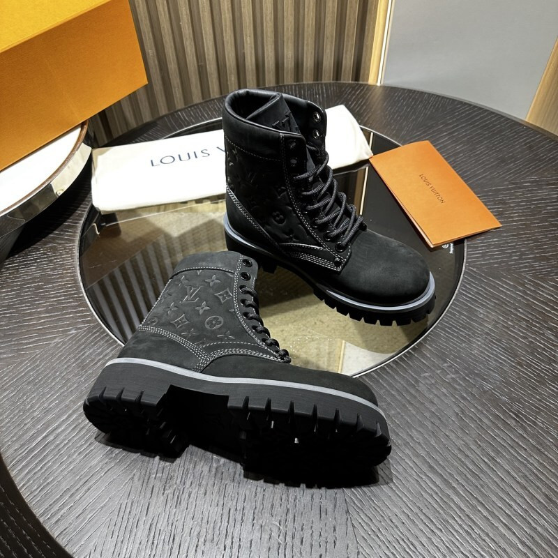 LVT BOOTS