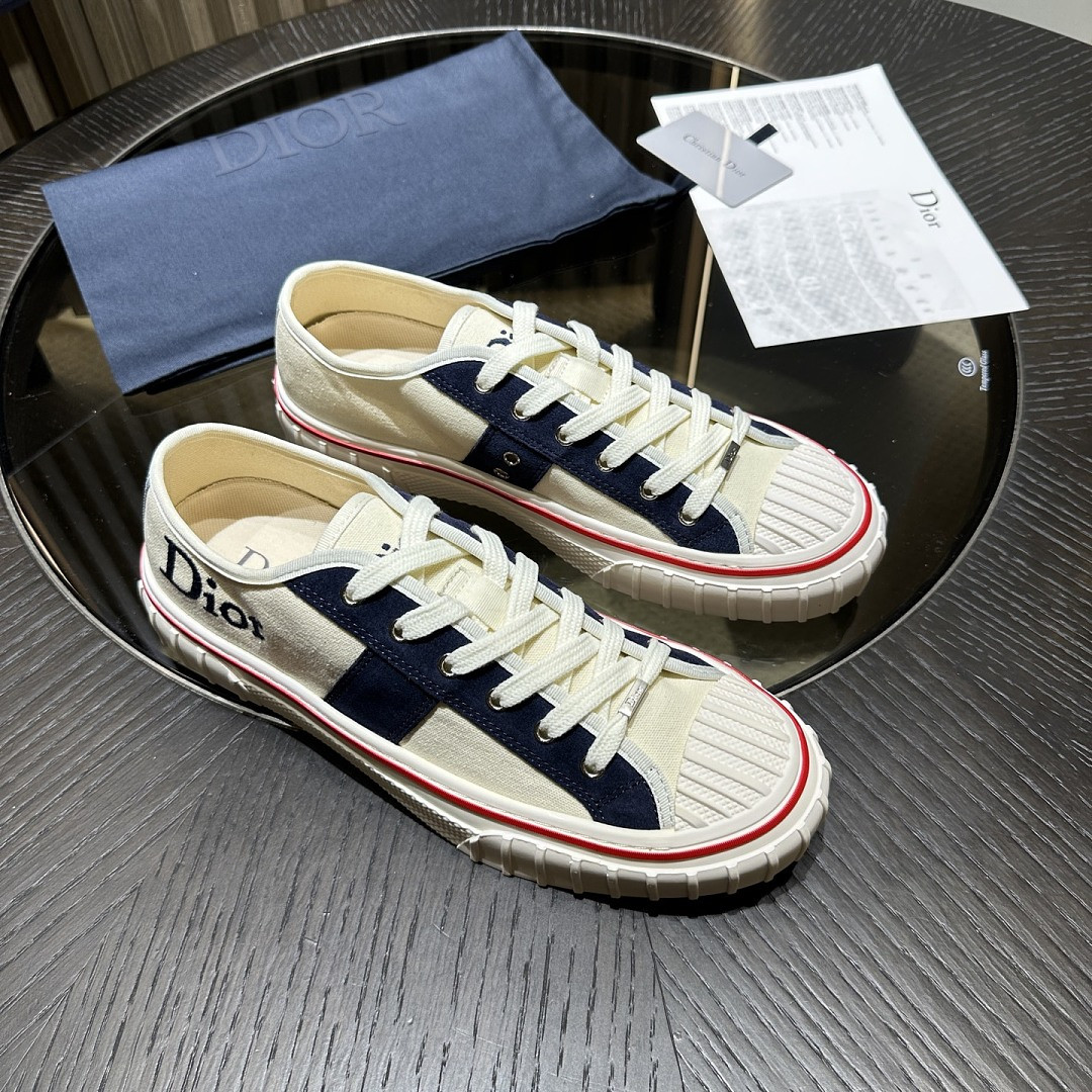 DIO* SNEAKER