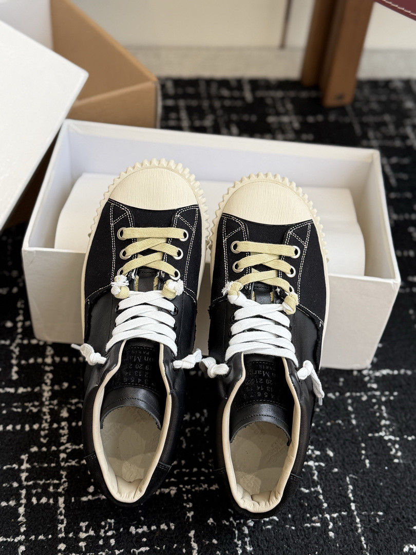Ma1s0n Marg*e1a SNEAKER