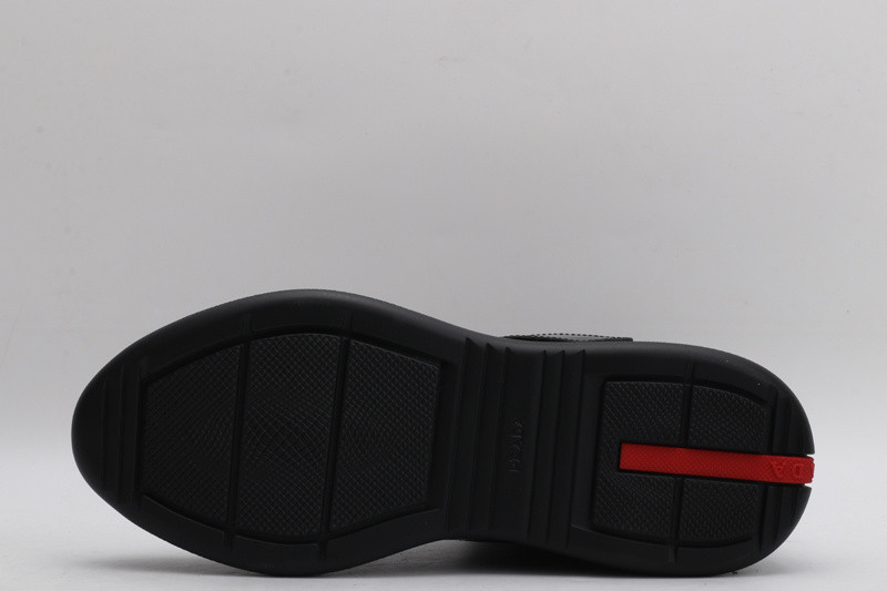 pr sneaker