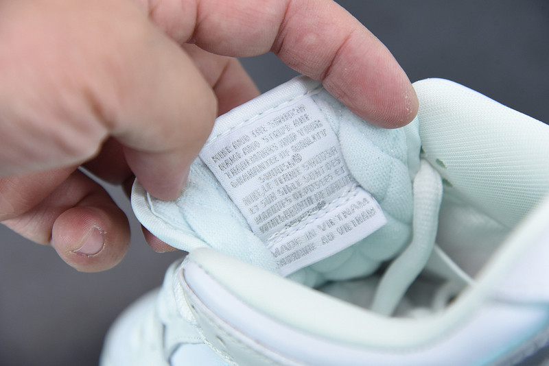 nike sb dunk low Di*m*nd s*pply co white Di*m*nd bv1310-100
