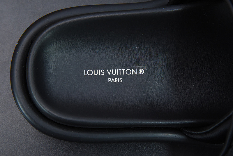 lvt sandals