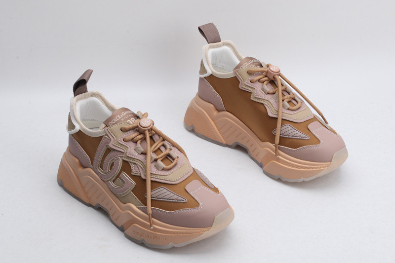 dg sneaker