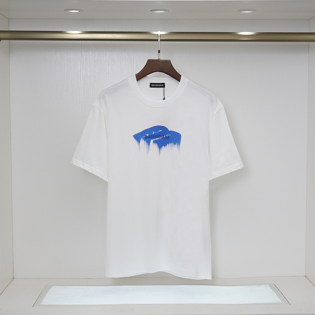 Ba1en*iaga Clothes