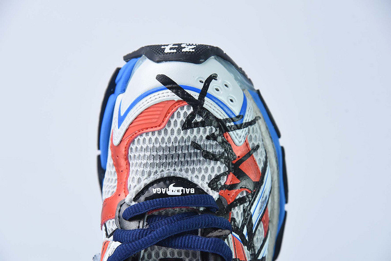 Ba*len*cia*ga runner sneaker