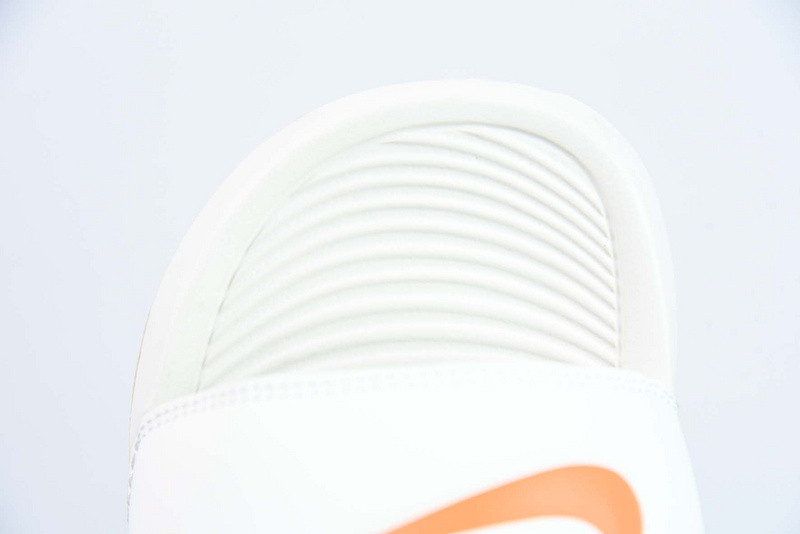 nike sandals