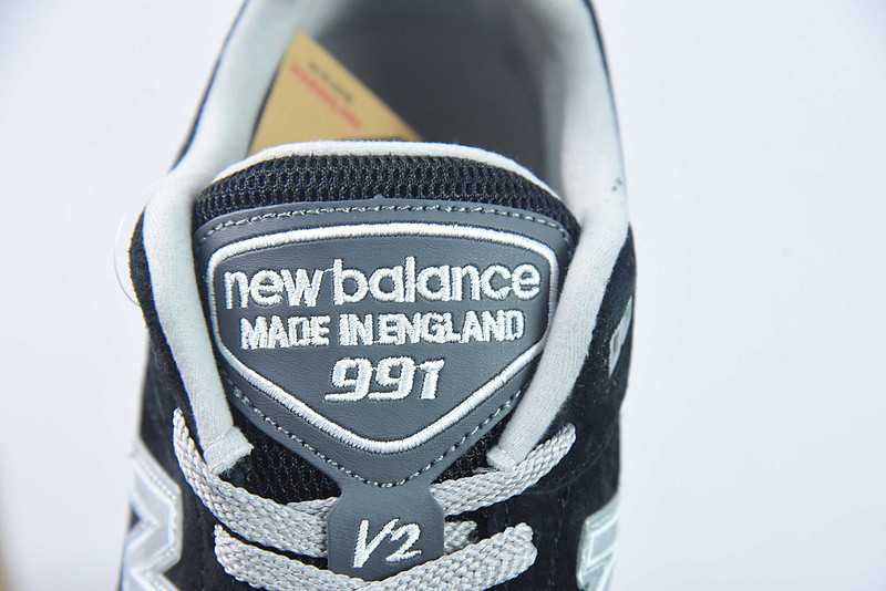 new balance sneaker