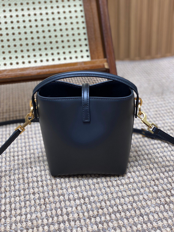 Y51 bag