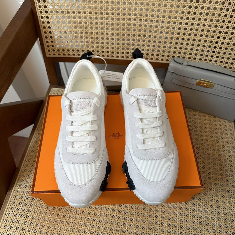 H**mes sneaker