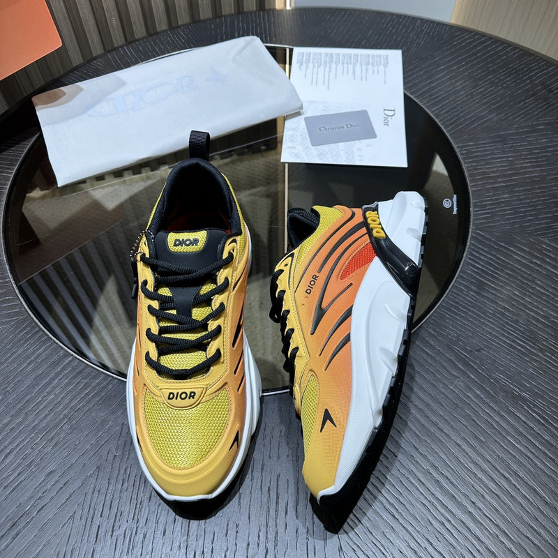 DIO* SNEAKER