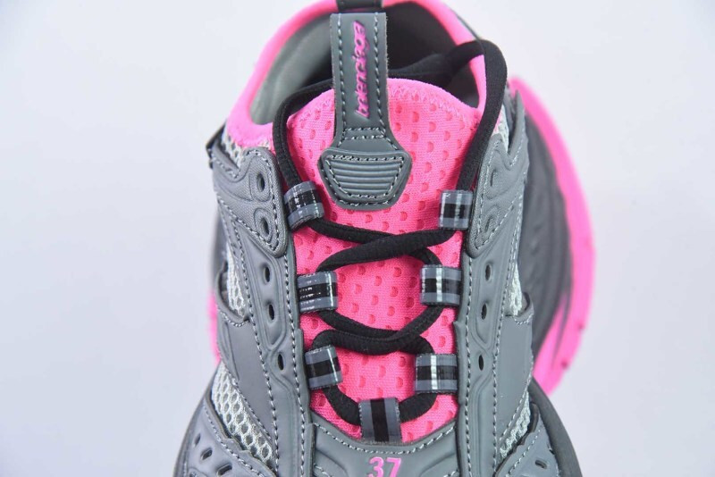 BC XL SNEAKERS