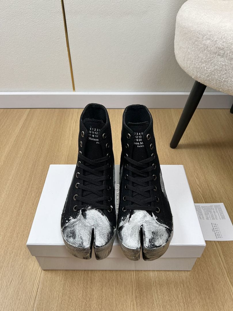 Ma1s0n Marg*e1a SNEAKER