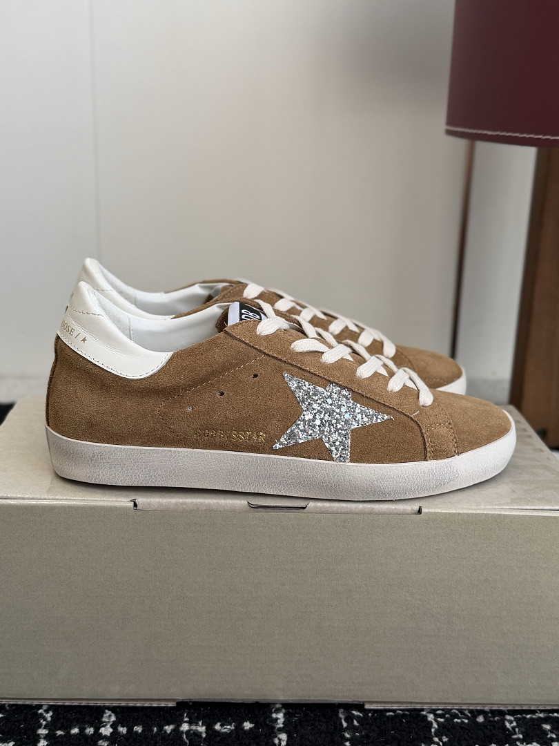 GGDB SNEAKER