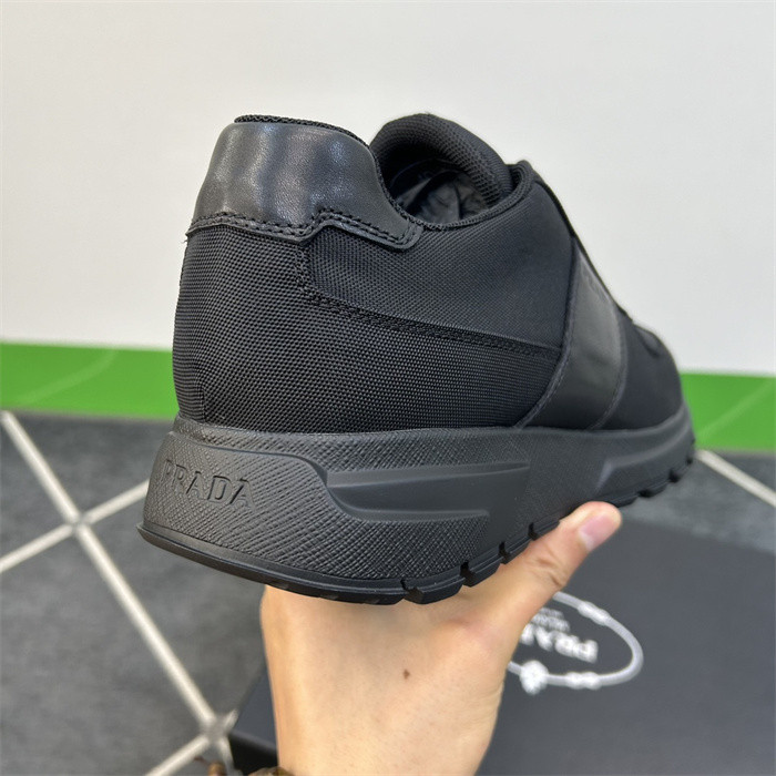 PR SNEAKER