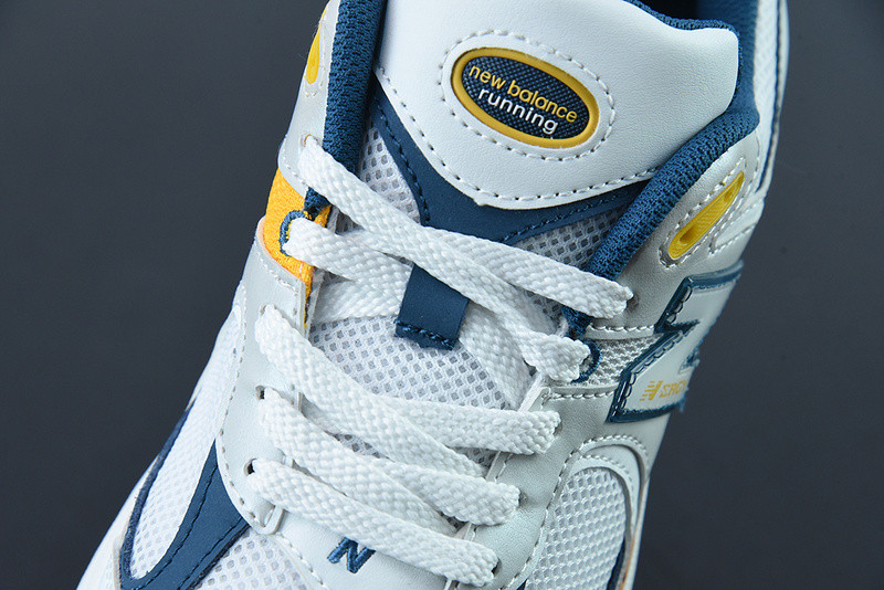 new balance sneaker