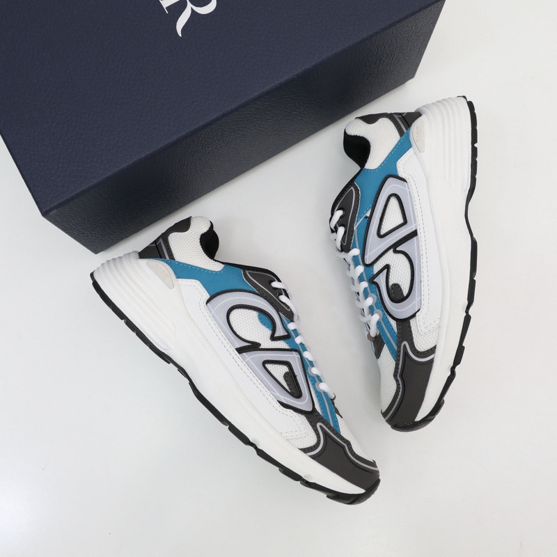 dio* sneaker