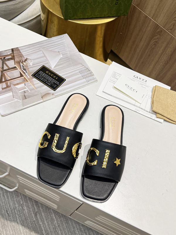 g*u*i sandals