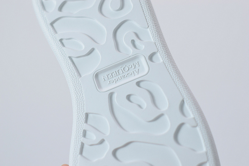 alexer mceen sneakers