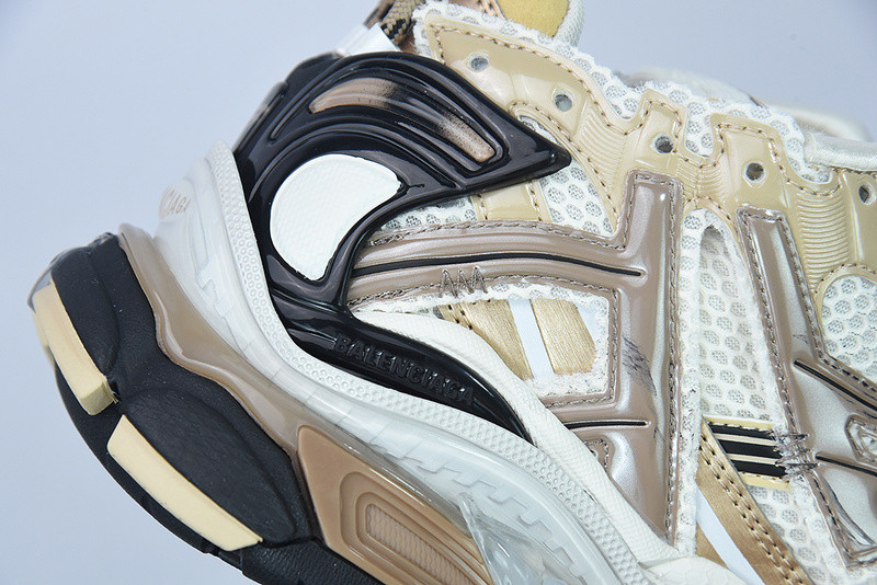 Ba*len*cia*ga runner sneaker