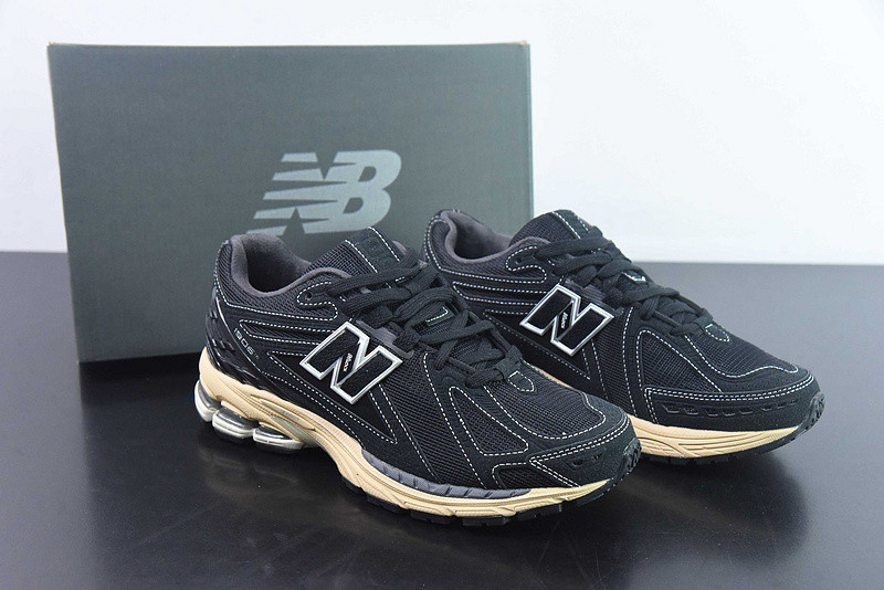 new balance sneaker