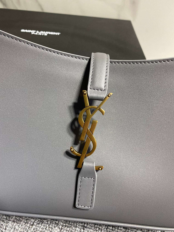 Y51 bag